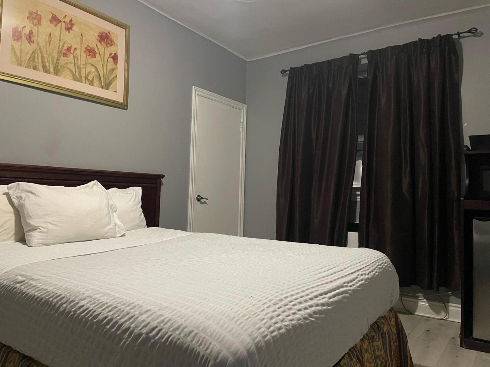 Travelodge By Wyndham London Ontario Εξωτερικό φωτογραφία