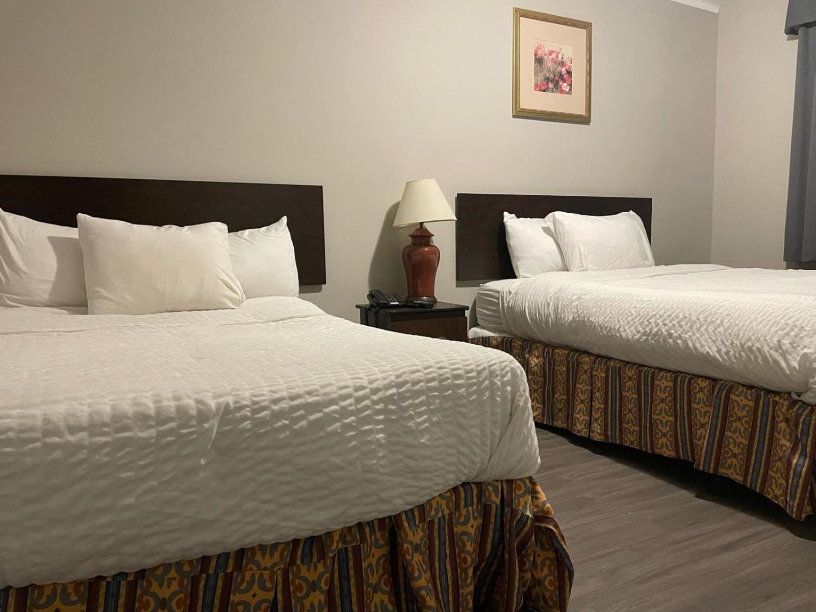 Travelodge By Wyndham London Ontario Εξωτερικό φωτογραφία